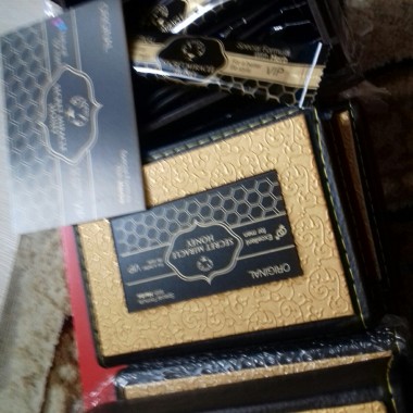 Secret Miracle Royal Honey Gold Pack 15G X 12 Sachets